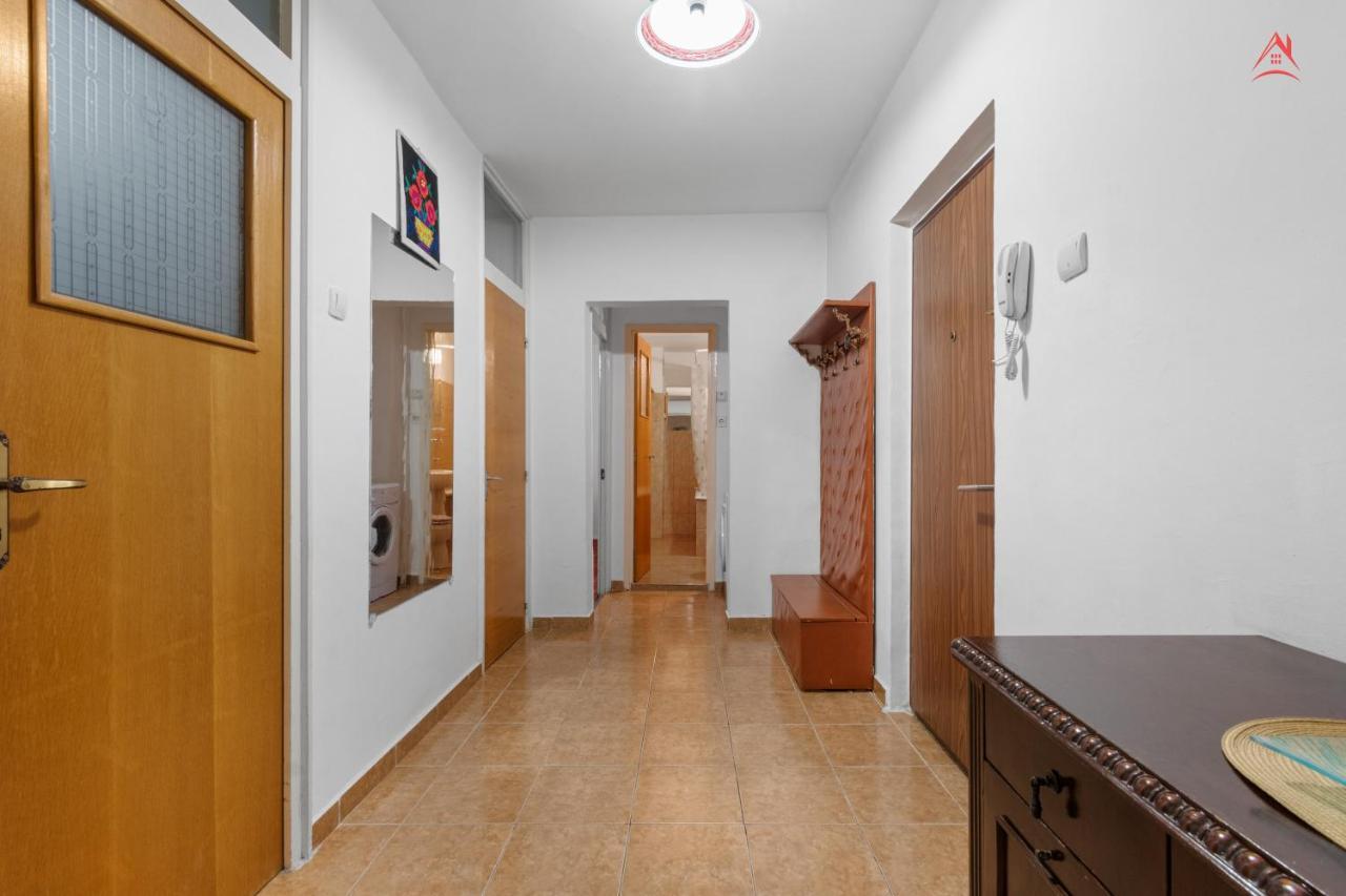 Dristor Large And Cozy Apartment Bucarest Exterior foto