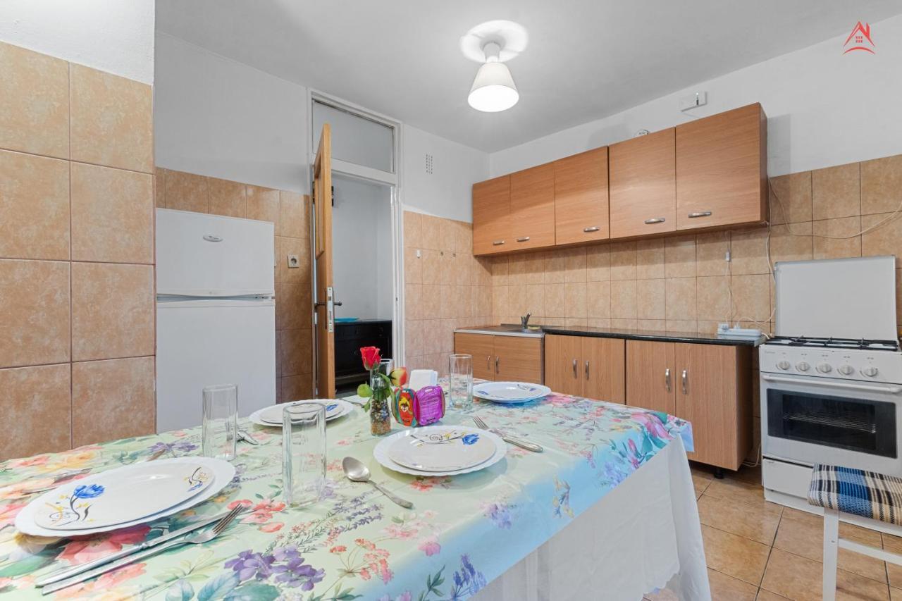 Dristor Large And Cozy Apartment Bucarest Exterior foto